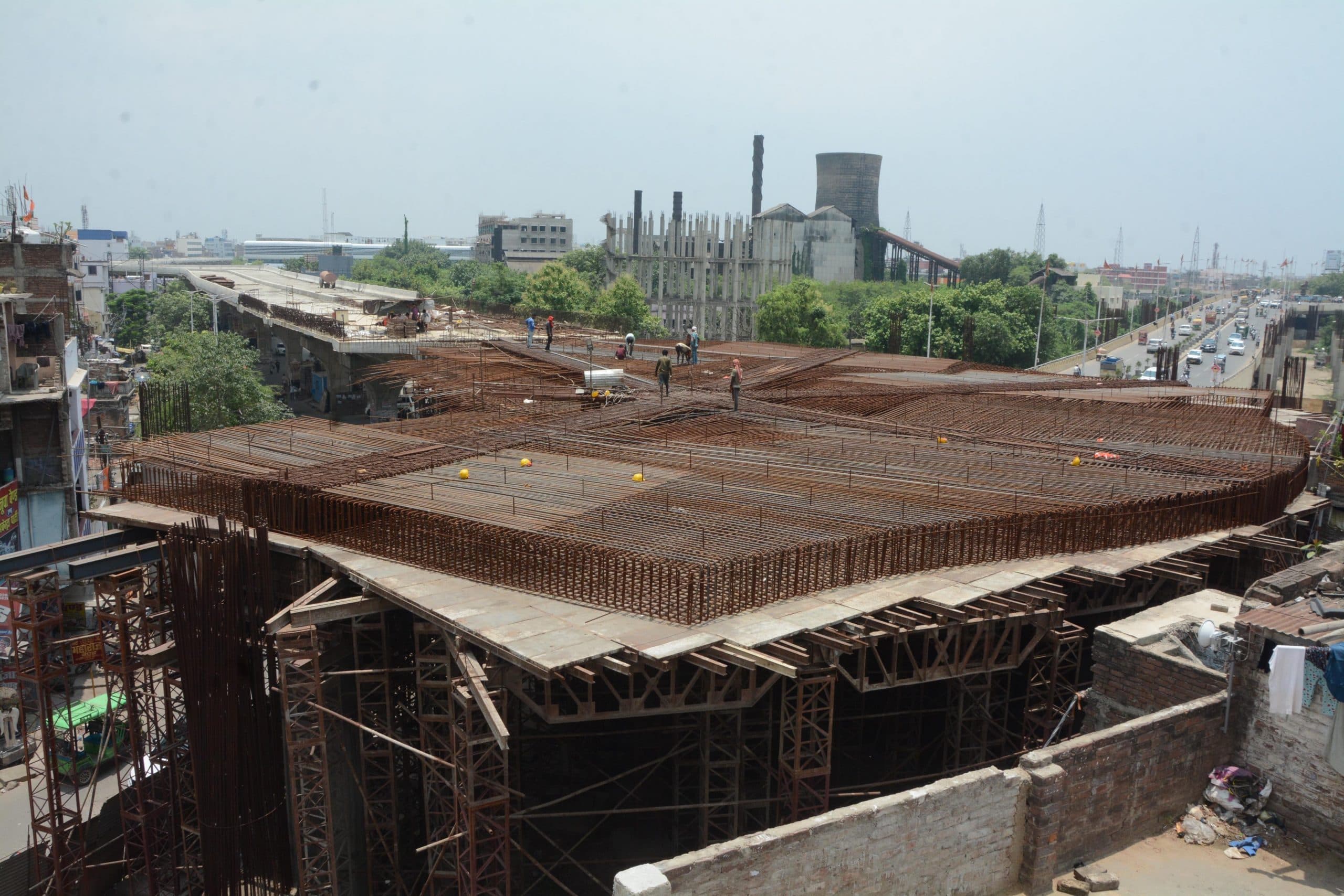 करबिगहिया - चिरैयाटांड़ फ्लाइओवर का काम अब बरसात बाद