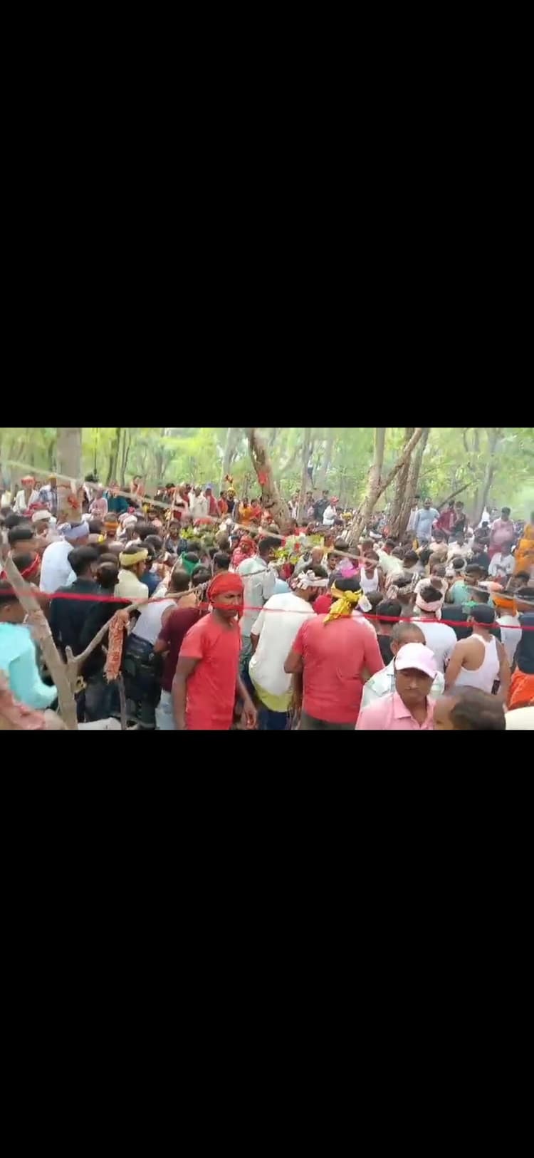 पांडेयगंगौट की मड़ही पूजा में दिखी लाखों श्रद्धालुओं की आस्था
