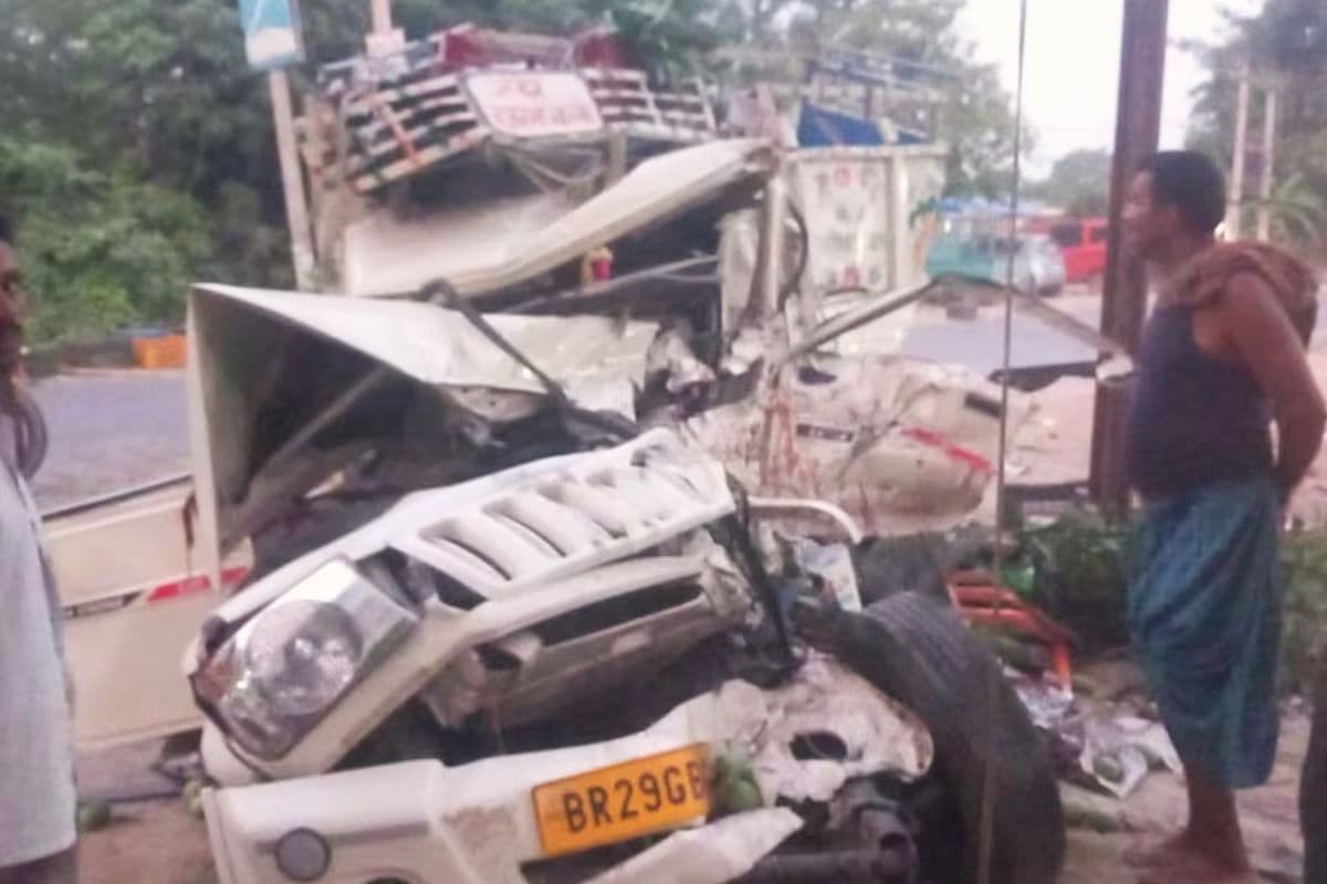 siwan accident news| Horrible collision between truck and pickup in Bihar, three youths died tragically siwan accident news| Horrible collision between truck and pickup in Bihar, three youths died tragically