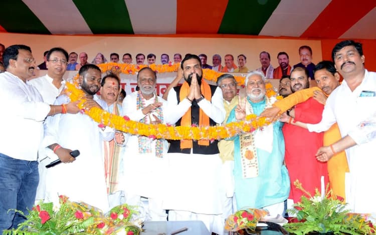 Bihar Politics: भाजपा का 'सामाजिक न्याय कार्ड' जातीय जनगणना के बहाने पिछड़ों को साधने की नई रणनीति