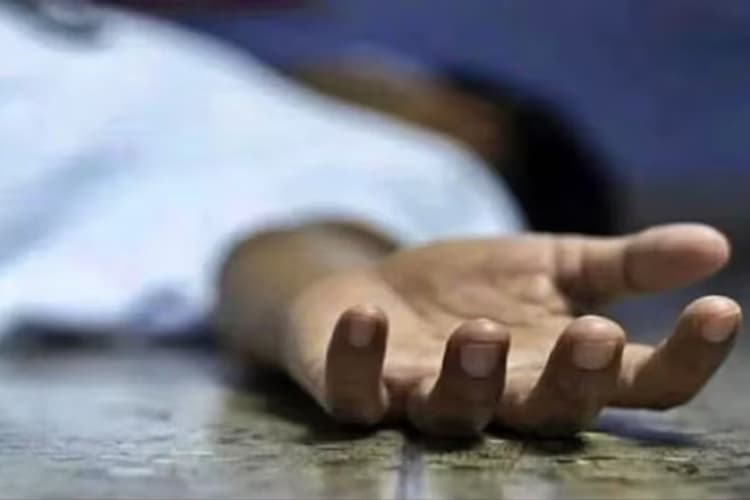 Bihar News: नीट के छात्र ने लगाई फांसी, परीक्षा में कम नंबर आने से डिप्रेशन में चल रहा था छात्र