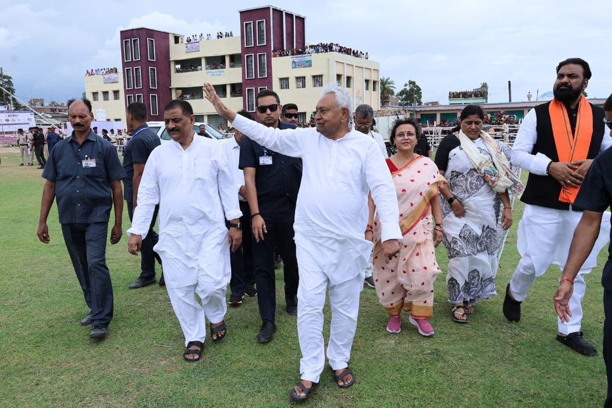 मधुबनी पहुंचे मुख्यमंत्री नीतीश: जिले को दी 426 करोड़ की विकास योजनाओं की सौगात