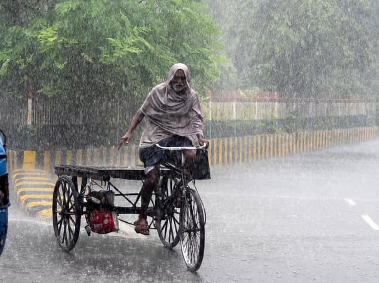 Bihar Weather: दक्षिण बिहार में मौसम का ऑरेंज अलर्ट, पटना समेत 12 जिलों में भारी बारिश के आसार