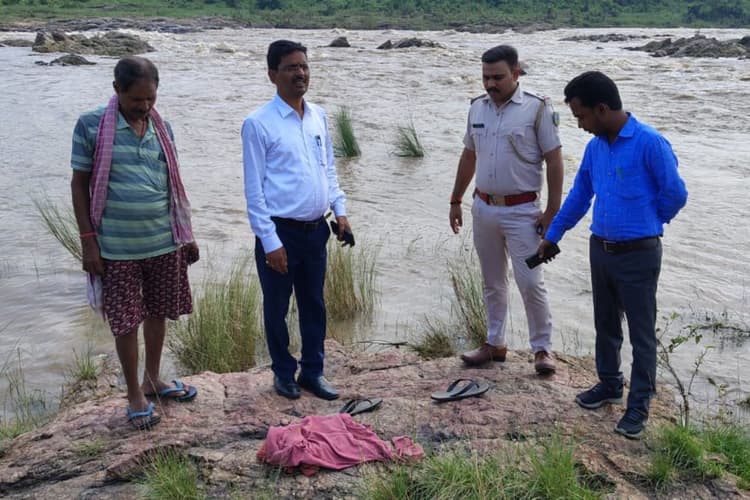 झारखंड में भारी बारिश का कहर, दामोदर में बहा बोकारो का युवक