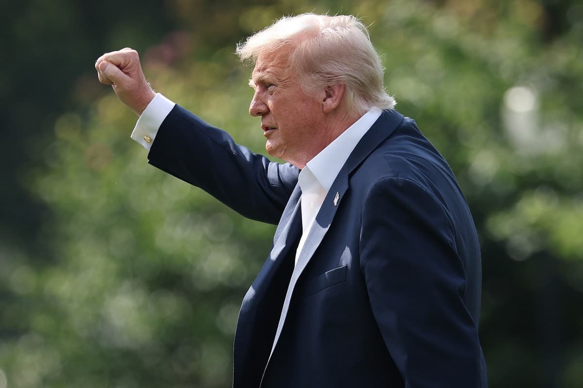 US Tariff: рдЯреНрд░рдВрдк рдиреЗ 250 рдкреНрд░рддрд┐рд╢рдд рддрдХ рдЯреИрд░рд┐рдл рд▓рдЧрд╛рдиреЗ рдХреА рдзрдордХреА рджреА, рдХрд╣рд╛- рднрд╛рд░рдд рдЕрдЪреНрдЫрд╛ рдЯреНрд░реЗрдб рдкрд╛рд░реНрдЯрдирд░ рдирд╣реАрдВ