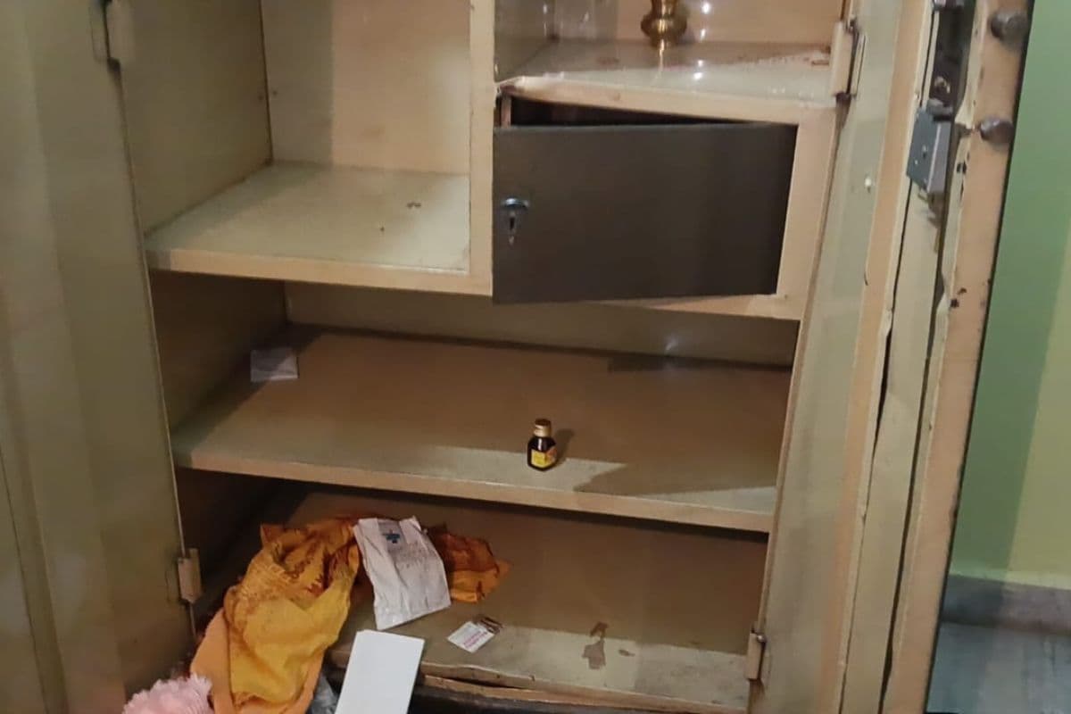 दानापुर में चोरों ने पेट्रोल पंप मालिक के घर पर हाथ किया साफ, 55 लाख की संपत्ति उड़ाई