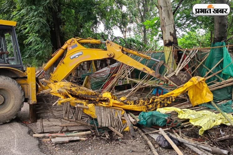 पावर ग्रिड में डकैती के बाद जागा नगर निगम, आसपास के झुग्गी-झोपड़ियों पर चला बुलडोजर; डकैती मामले की जांच के लिए एसआइटी गठित