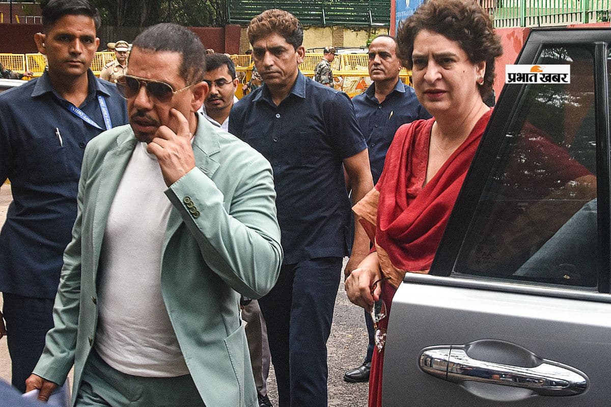 Robert Vadra ED Chargesheet: रॉबर्ट वाड्रा की बढ़ सकती हैं मुश्किलें, हरियाणा लैंड डील मामले में चार्जशीट दाखिल