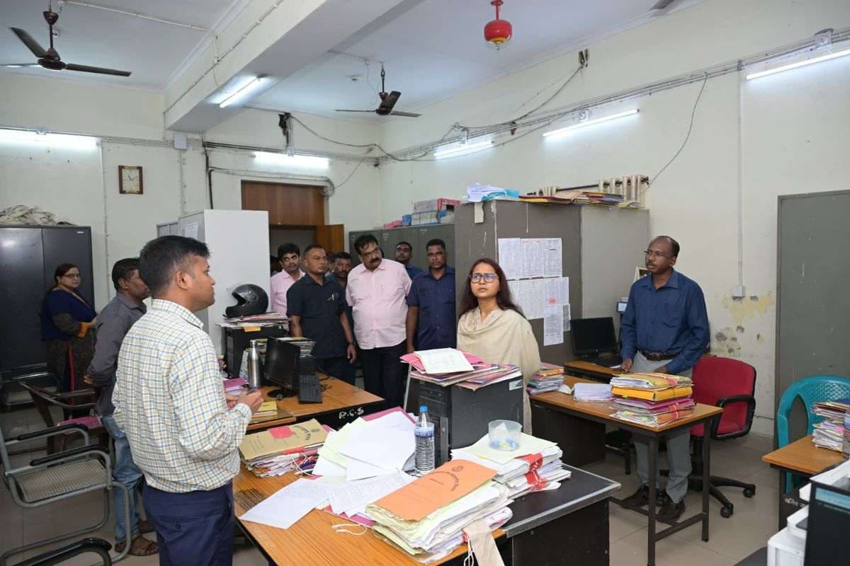 Shilpi Neha Tirkey surprise inspection today Shilpi Neha Tirkey surprise inspection today