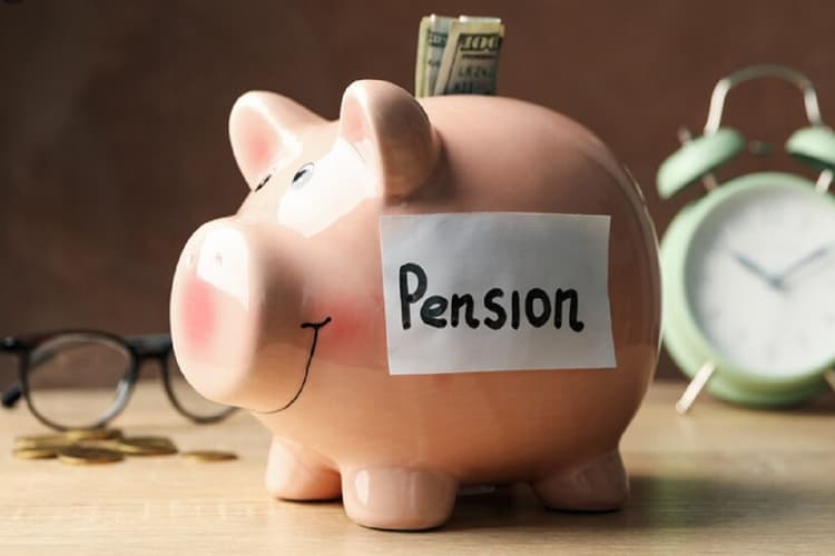 सरकारी कर्मचारियों के लिए बड़ी खुशखबरी, यूनिफाइड पेंशन स्कीम में शामिल लोगों को मिलेगा टैक्स बेनिफिट