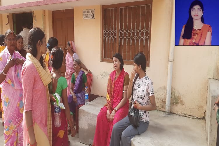 Bokaro News: बोकारो में महिला की संदिग्ध मौत से सनसनी, ससुराल वालों पर हत्या का आरोप