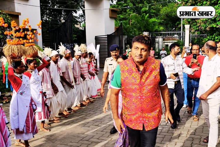 World Tribal Day 2025: 3 दिवसीय आदिवासी महोत्सव 9 अगस्त से, जागरूकता रथ रवाना