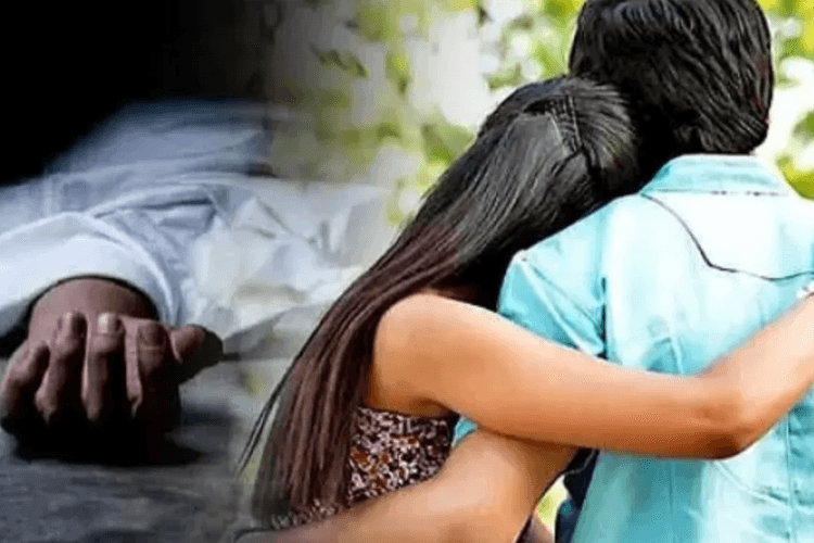 Bihar Crime: बॉयफ्रेंड के साथ आपत्तिजनक हालत में पकड़ी गयी पत्नी, पति ने रंगे हाथों पकड़ा तो प्रेमी की कर दी हत्या