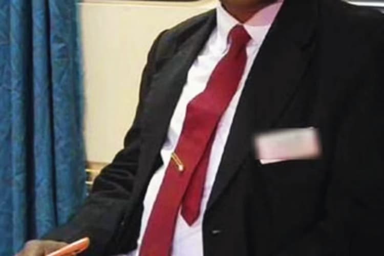 Bihar Train News: पंजाब मेल में पकड़ा गया फर्जी टीटीई, अंग्रेजी शराब के साथ बिहार में हुआ गिरफ्तार