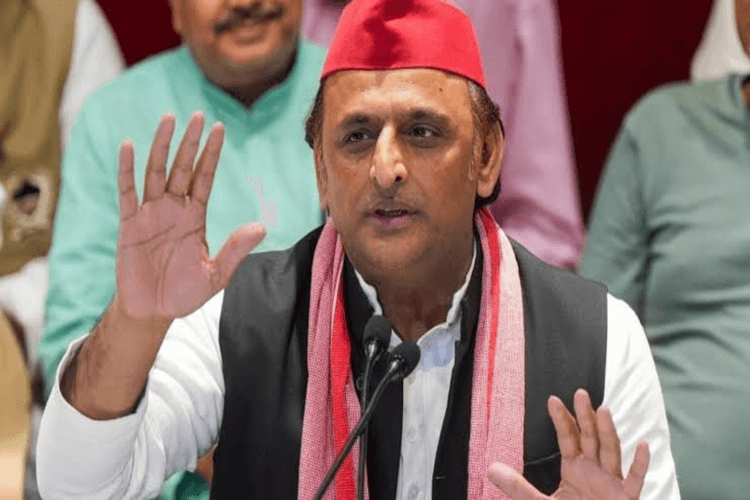 5000 स्कूलों पर ताला, अखिलेश यादव का भाजपा पर बड़ा आरोप, कहा आने वाली पीढ़ी को अंधकार में धकेल रही सरकार!