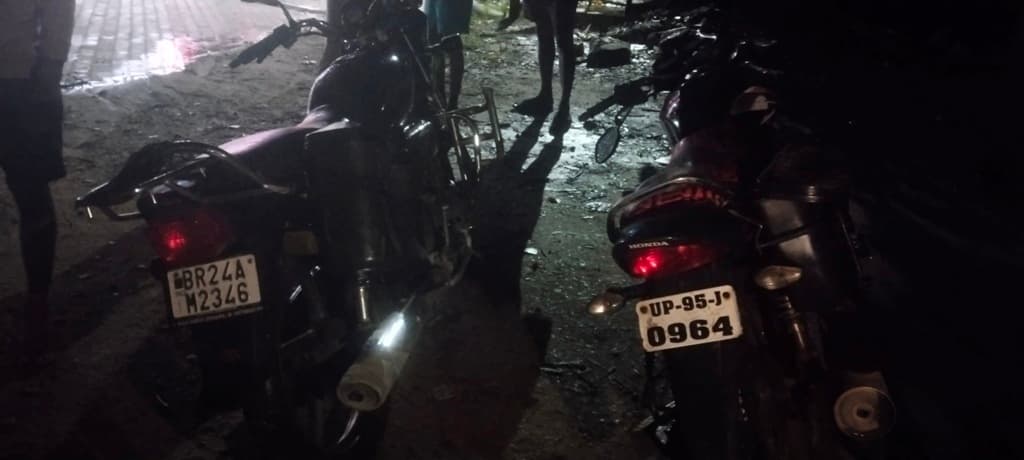 Sasaram News : दो बाइकों की टक्कर में एक की मौत, दो घायल