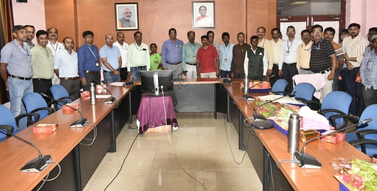 Bokaro News : सेवानिवृत्त 11 डीवीसी कर्मियों को दी विदाई