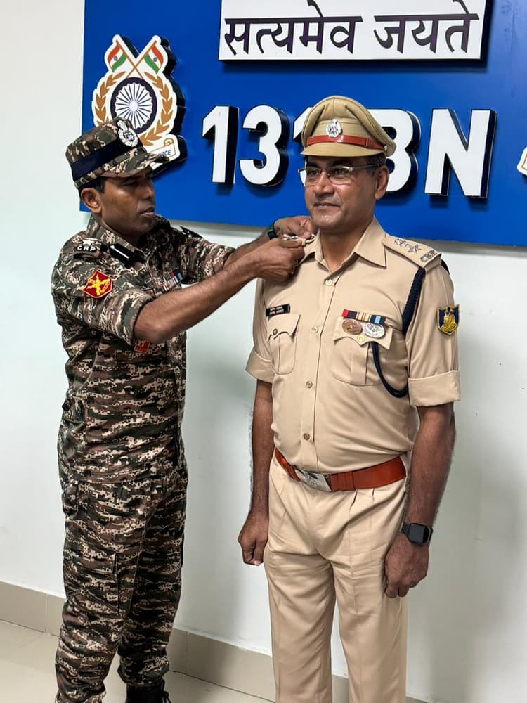 Handball player jamil ahmad crpf : पूर्व अंतरराष्ट्रीय हैंडबॉल खिलाड़ी जमील सीआरपीएफ में बने टूआइसी