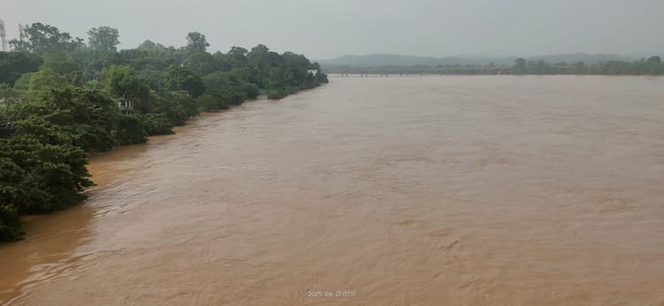 Rourkela News : मंदिरा डैम के छह गेट खुले, ब्राह्मणी नदी उफान पर