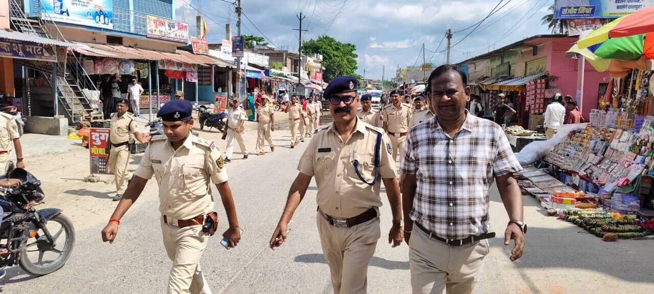 मुहर्रम पर्व को लेकर निकला गया फ्लैग मार्च