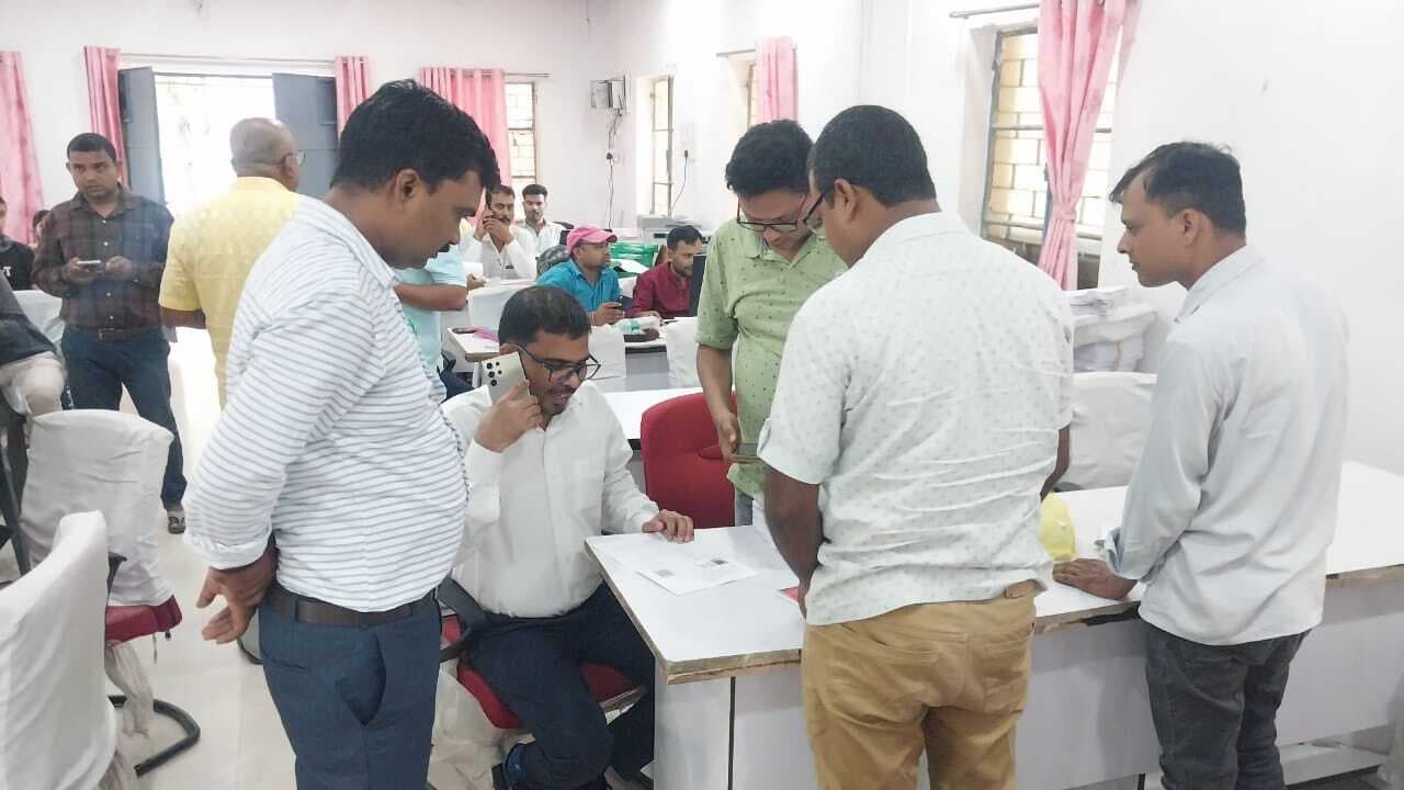 मतदाता पुनरीक्षण कार्य 26 जुलाई तक चलेगा