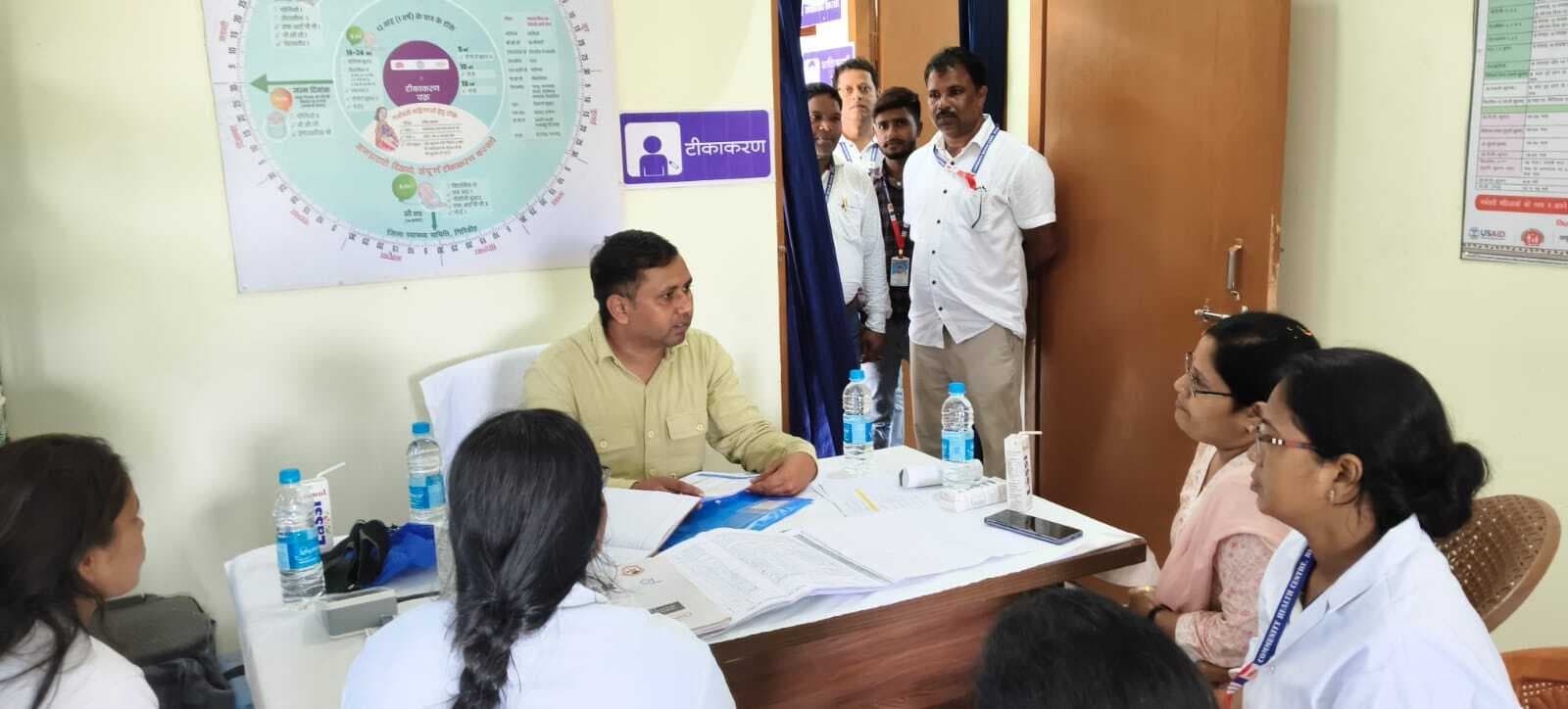 Giridih News :केंद्रीय टीम ने किया आयुष्मान आरोग्य मंदिर का निरीक्षण