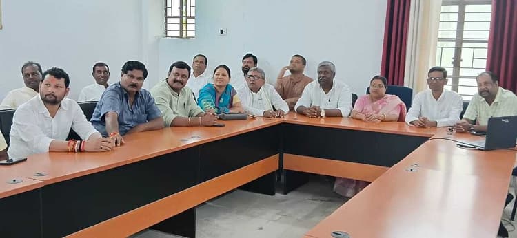 Motihari: मतदाता सूची गहन परीक्षण की सफलता को ले पंचायतों में निकलेगी साइकिल रैली : संजय झा