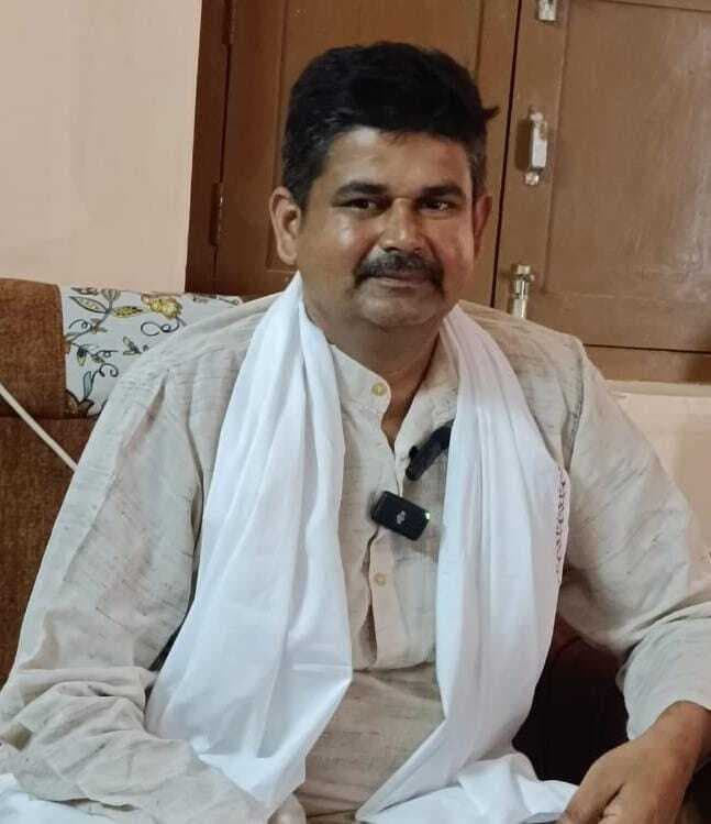 Madhubani News : चर्चा की वस्तु नहीं है मतदान, वोट की बातें रहे गुप्त : विनय