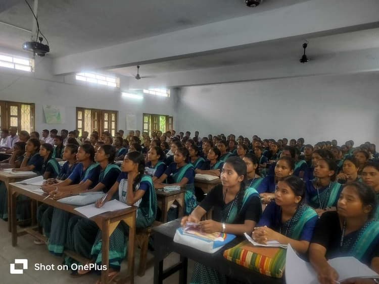 संत जोसेफ कॉलेज में एआइ पर सेमिनार आयोजित