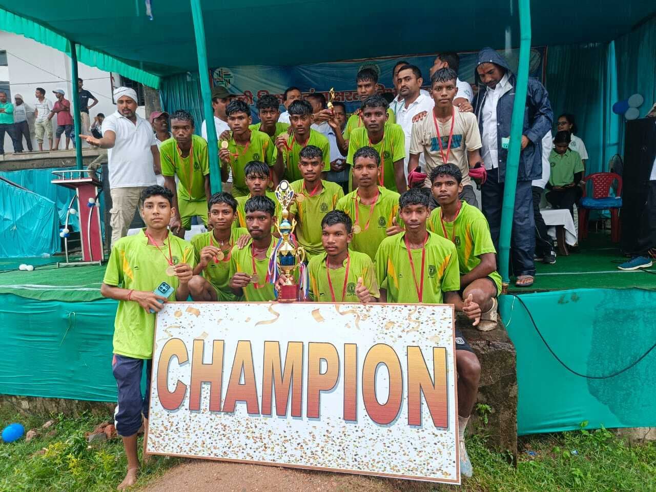 नाला की टीम ने प्रमंडल स्तरीय प्रतियोगिता में बनायी जगह