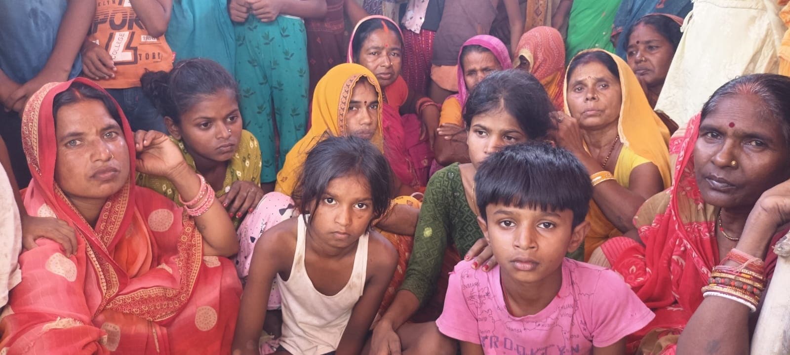 Motihari: दो बाइक की टक्कर में पत्नी की मौत, पति घायल