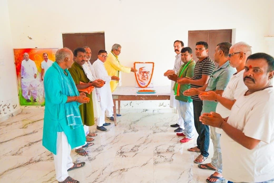 Motihari: पूर्व उप-प्रधानमंत्री बाबू जगजीवन राम को श्रद्धांजलि