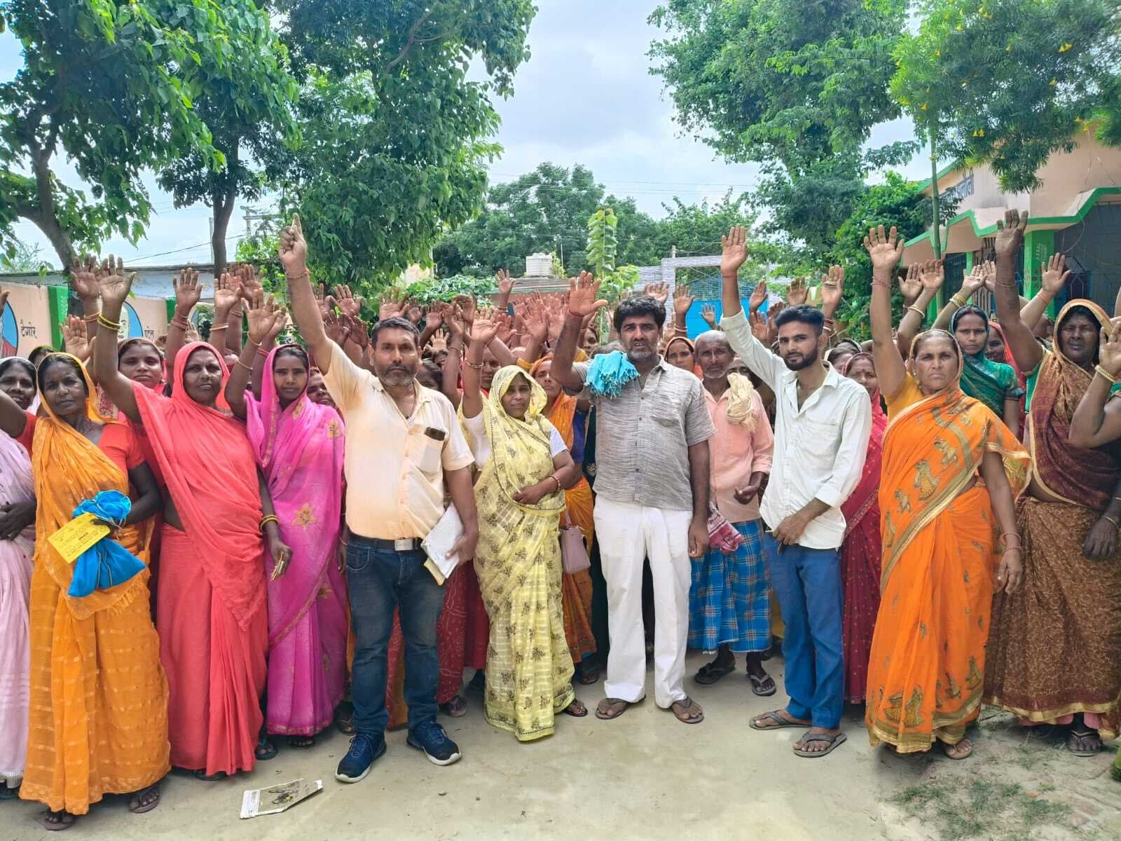 मानदेय बढोतरी की मांग को लेकर रसोइया संघ की हुई बैठक