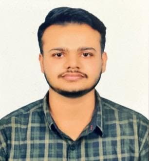 Motihri: रितिक ने सीए की परीक्षा में मारी बाजी