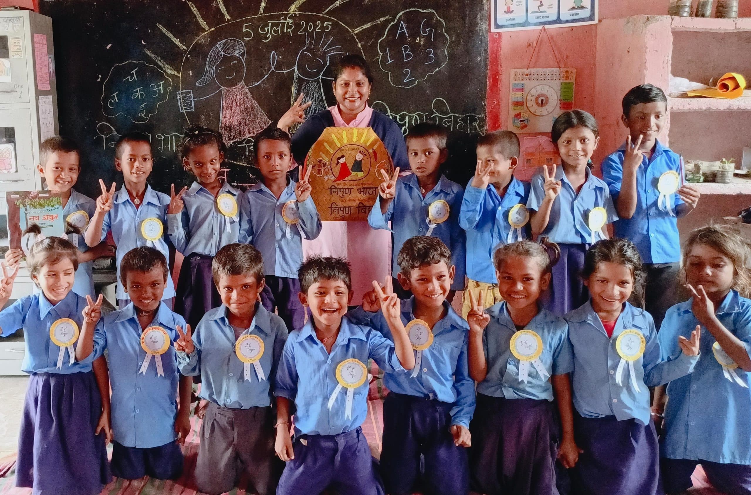 जिले के दो शिक्षकों को मिला ‘टीचर ऑफ द मंथ’ का सम्मान