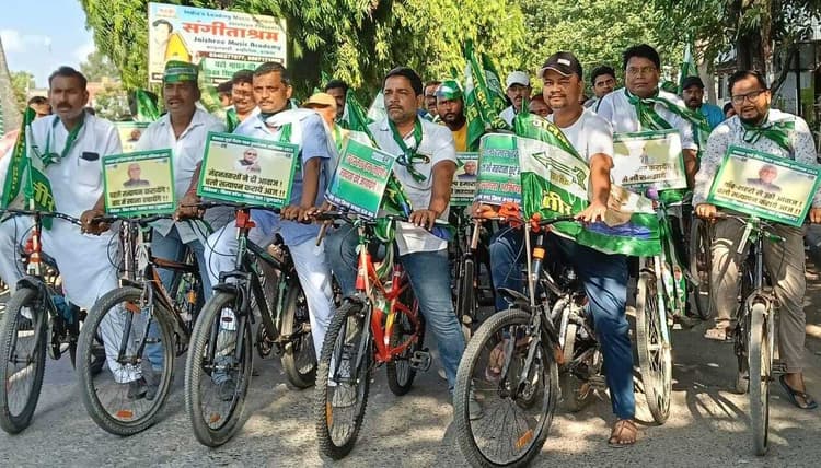 Darbhanga News: गहन मतदाता सूची पुनरीक्षण के प्रति जदयू ने लोगों को किया जागरूक