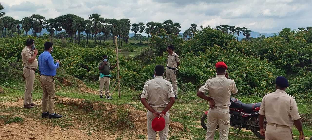 जमीन विवाद में भाई की हत्या