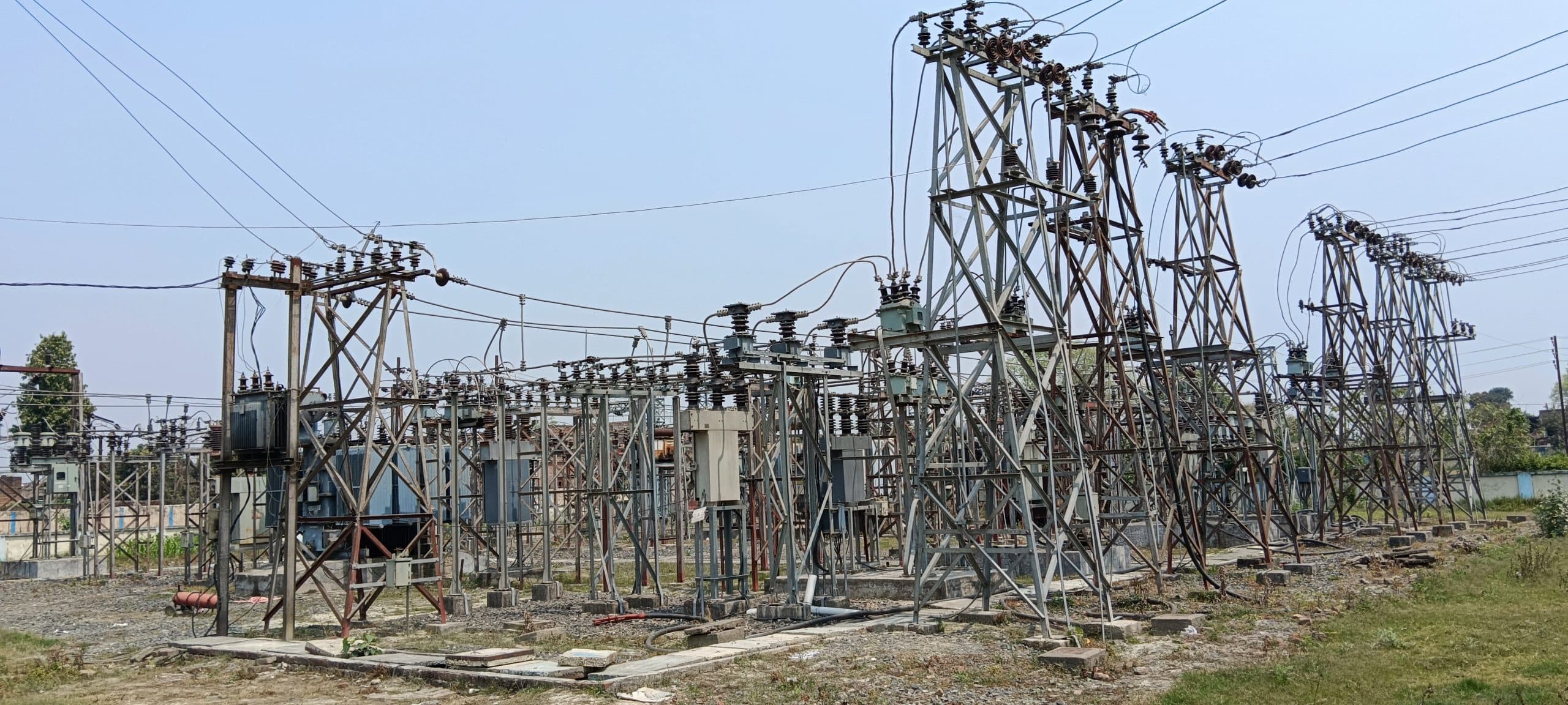 Bettiah : 33 केवी में खराबी से छह घंटे बाधित रही बिजली, परेशान रहे उपभोक्ता