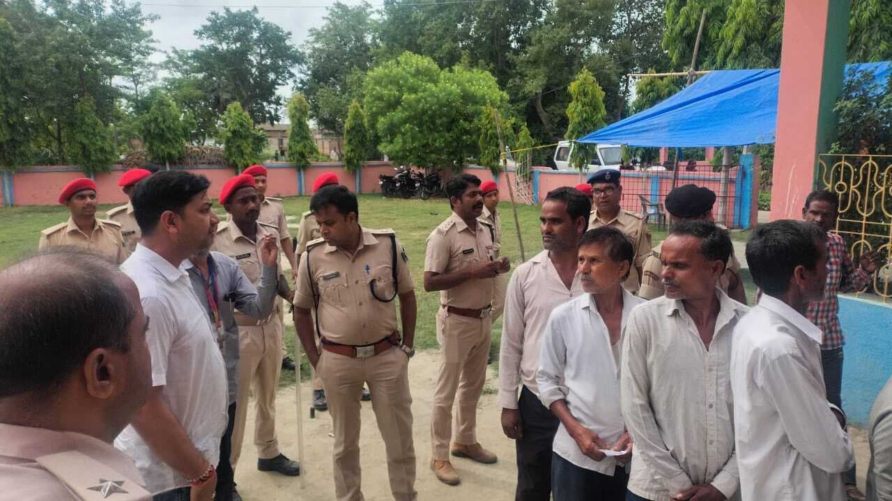Motihari: पंचायत उप चुनाव में 65 प्रतिशत हुई मतदान