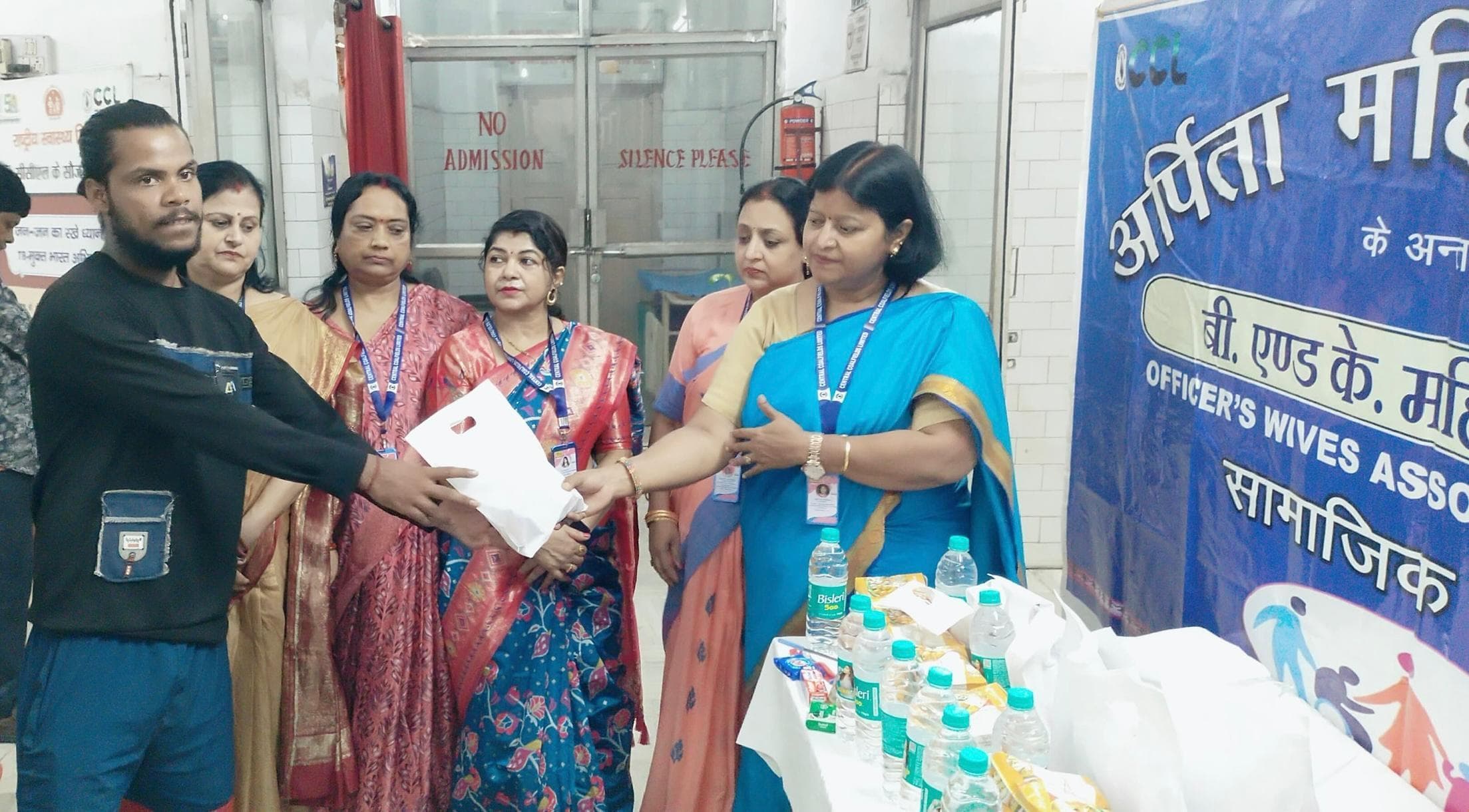 Bokaro News : अर्पिता महिला मंडल ने चलाया स्वच्छता अभियान