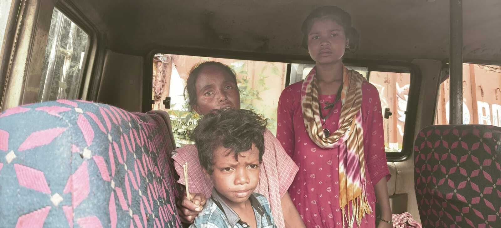 Seraikela Kharsawan News : राजनगर : हादसे में युवक की मौत, चार घंटे सड़क जाम रखा