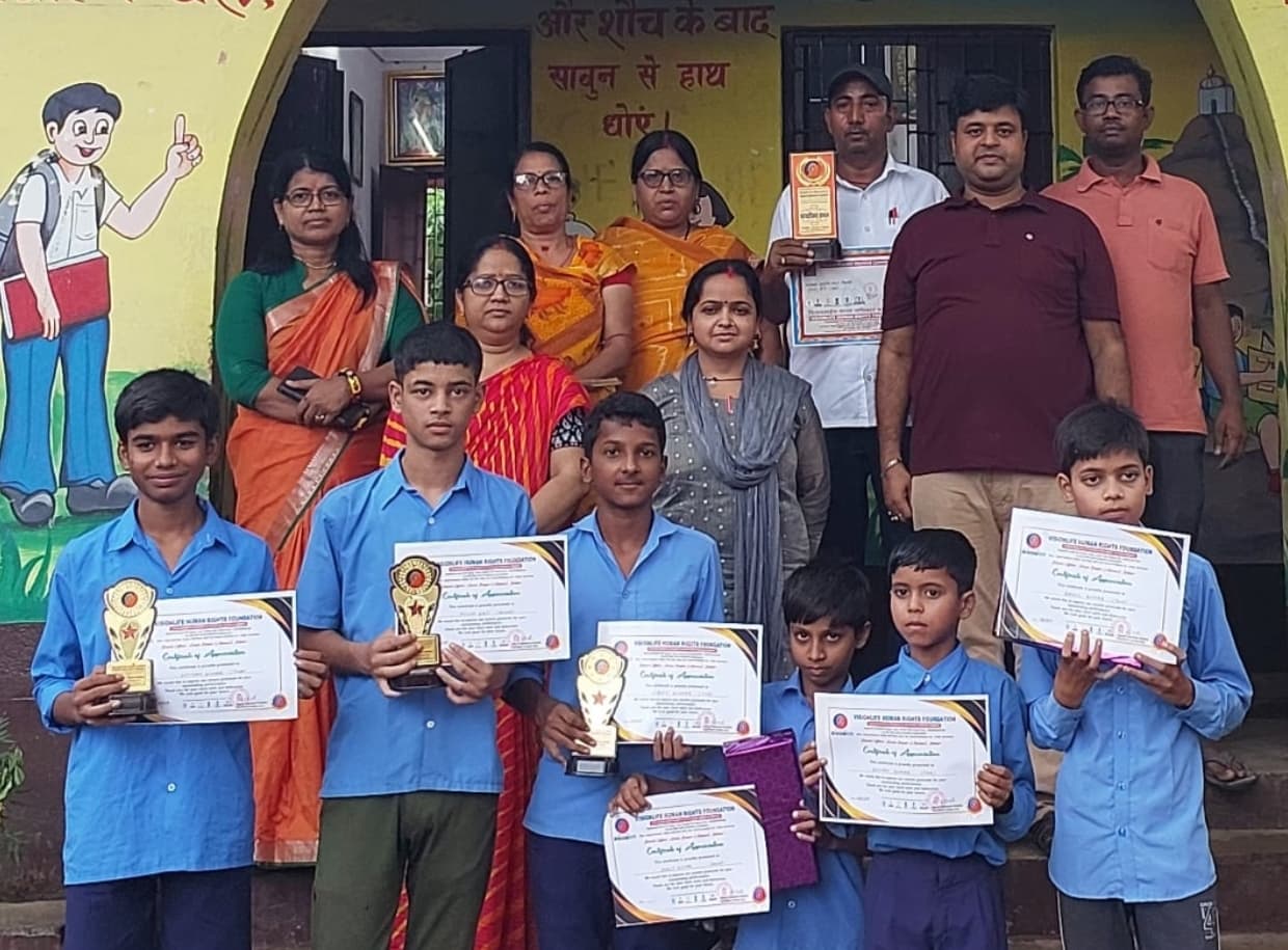 क्वीज में शिवम व विराट रहे अव्वल