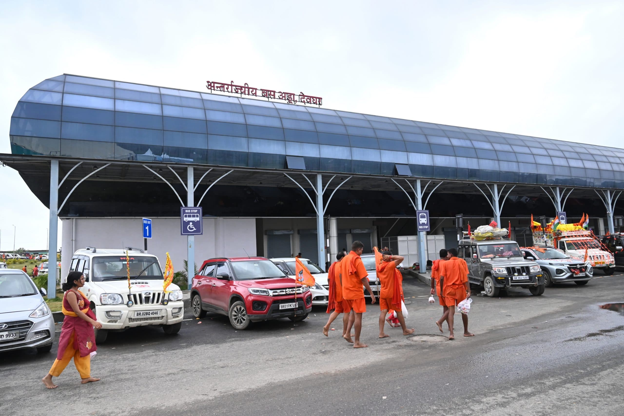 Deoghar news : आइएसबीटी में लगे 30 शौचालय को असामाजिक तत्वों ने किया क्षतिग्रस्त, प्राथमिकी दर्ज