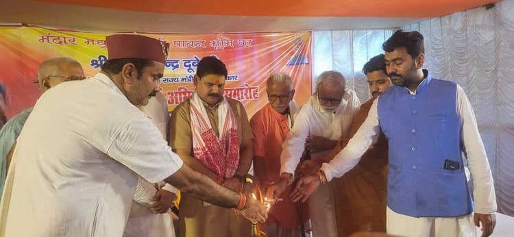 देश की पहचान बनाए रखने के लिए सबों को एकजुट होना जरूरी : सतीश चंद्र