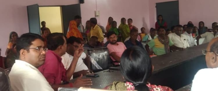 Bokaro News : वंचित ग्रामीणों को हर हाल में मिलेगा आवास योजना का लाभ : बीडीओ