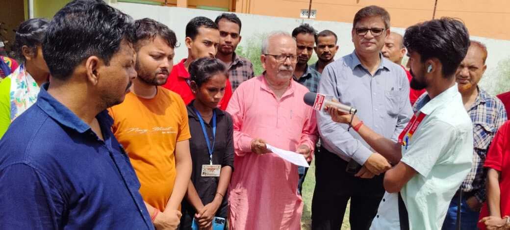 मांगों को लेकर आपदा मित्रों ने जन सुराज से मांगा समर्थन