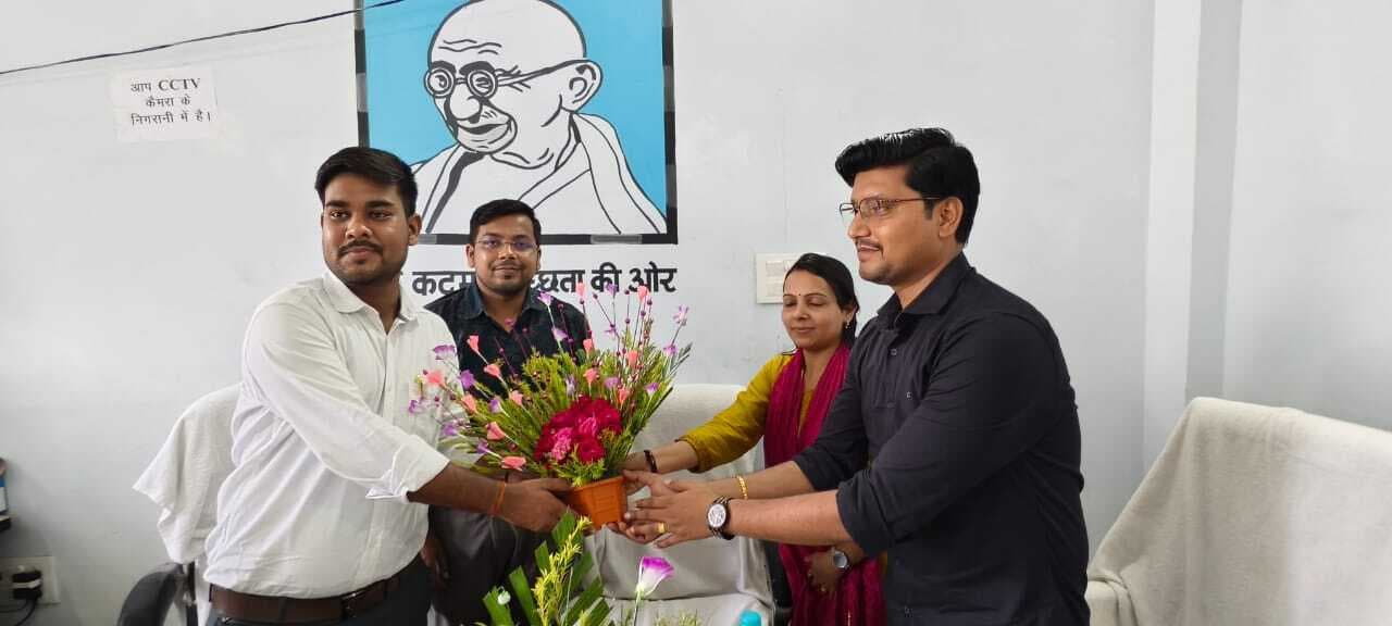 प्रशिक्षु प्रखंड विकास पदाधिकारी को दी गयी विदाई