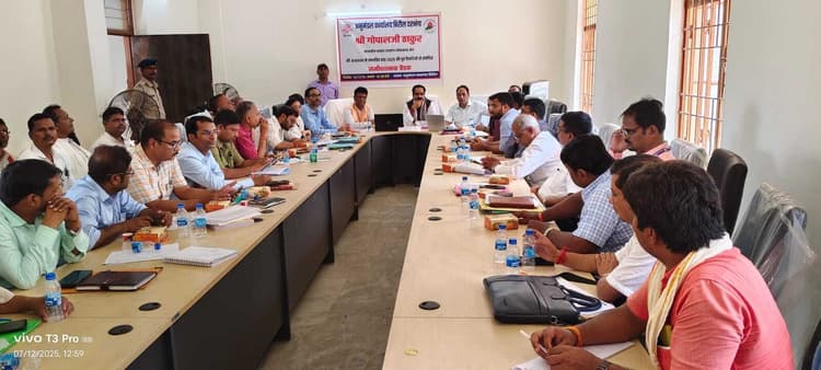 Darbhanga News: सभी पंचायतों में नल-जल से शीघ्र सुनिश्चित करें जलापूर्ति : गोपालजी