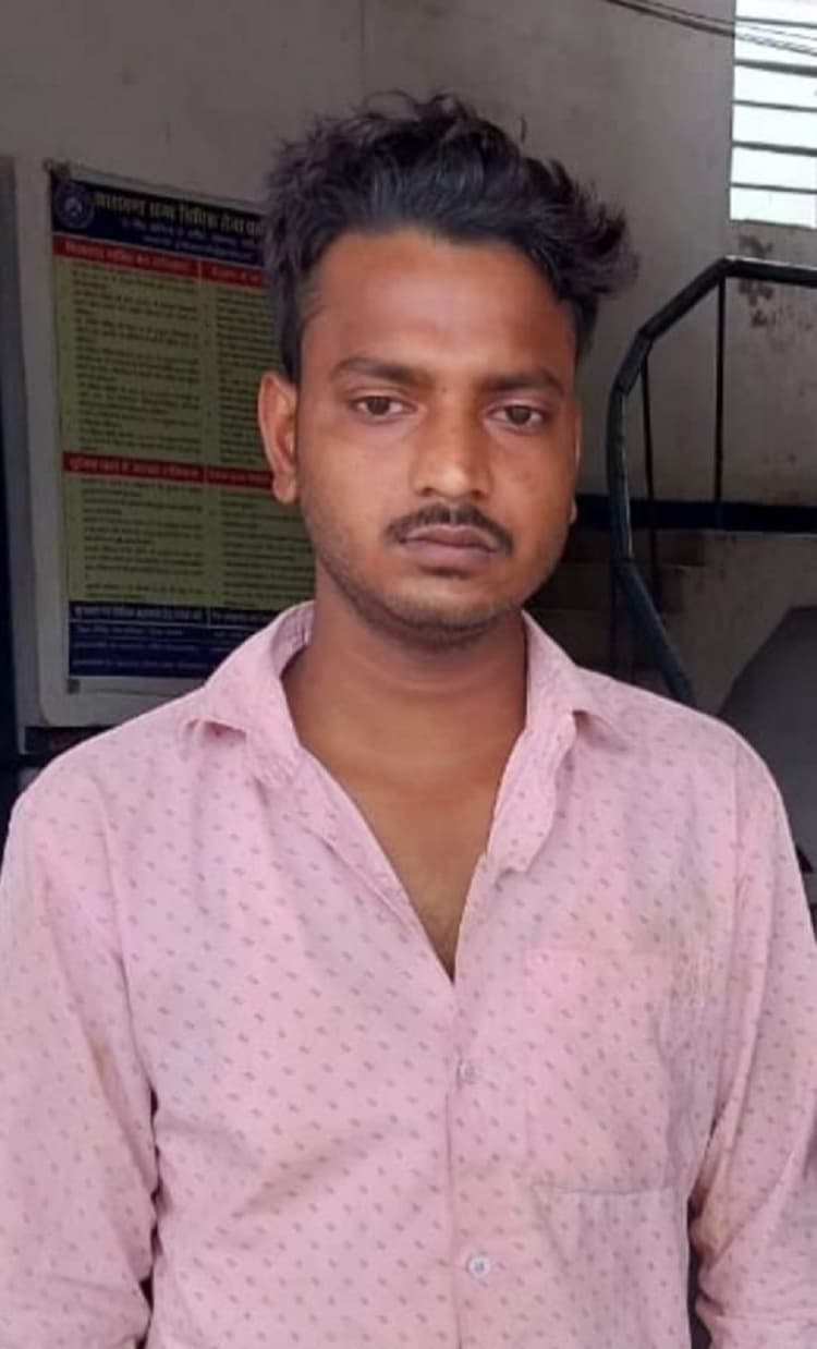 Bokaro News : जांच करने गयीं चास महिला थाना प्रभारी पर हमला, आरोपी गिरफ्तार