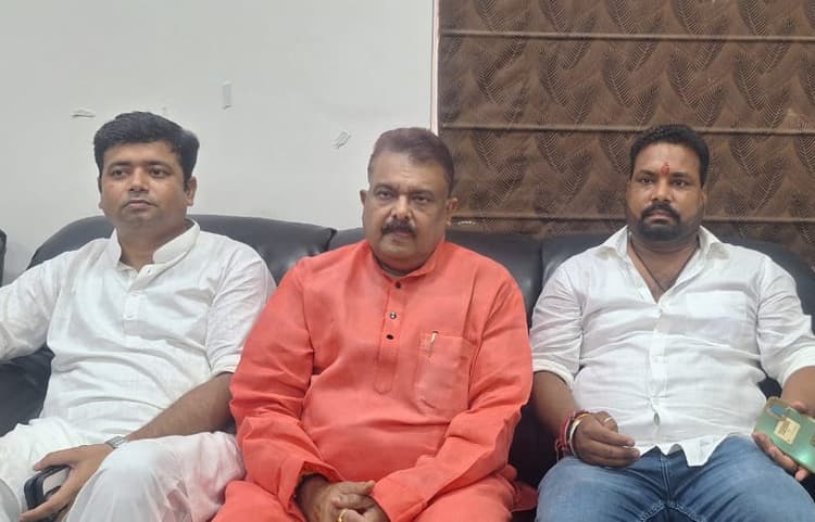 मंदिर- मठों को बनाया जायेगा सामाजिक व धार्मिक चेतना का केंद्र- प्रो. रणवीर